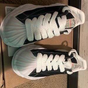 Only wear the shoes once